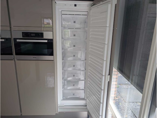 Siematic - keuken met apparatuur - afbeelding 58 van  61