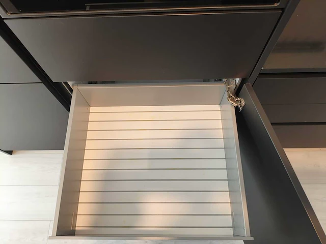 Siematic - keuken met apparatuur - afbeelding 15 van  33
