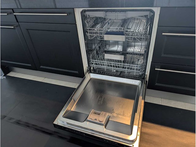 Siematic - keuken met apparatuur - afbeelding 39 van  53