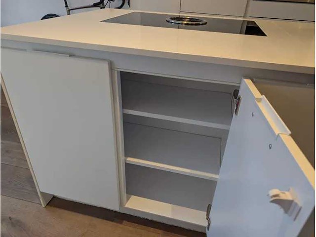 Siematic - keuken met apparatuur - afbeelding 2 van  3