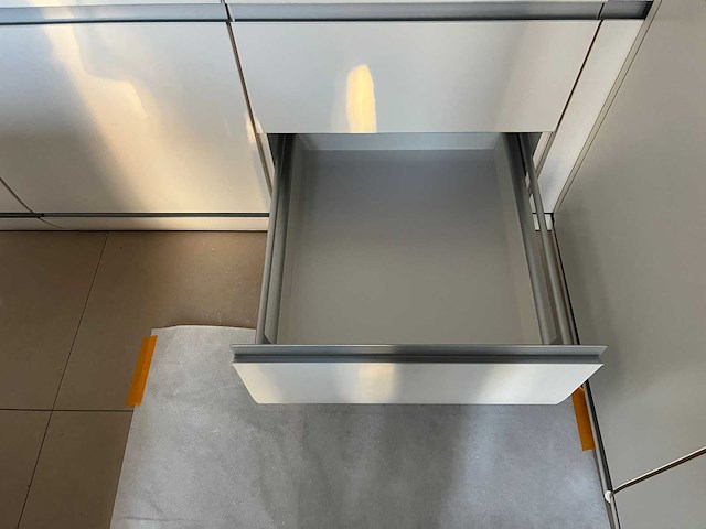 Siematic - keuken met miele apparatuur - afbeelding 13 van  37