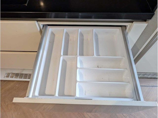 Siematic - keuken met miele/siemens apparatuur - afbeelding 6 van  41