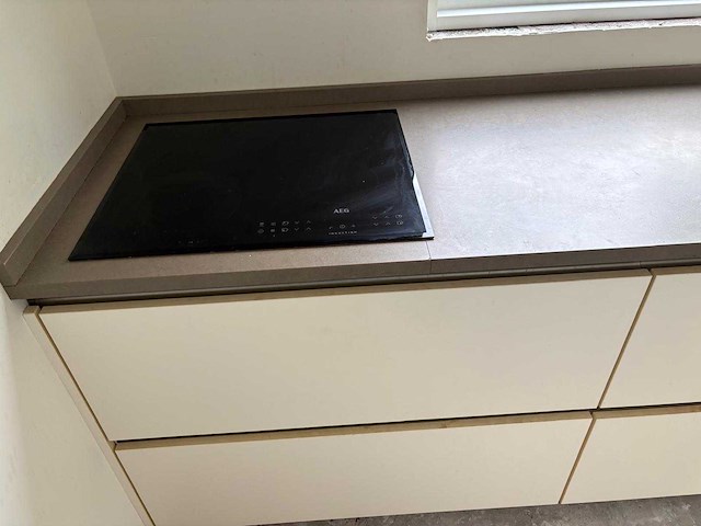 Siematic - keukenopstelling met apparatuur - afbeelding 13 van  19