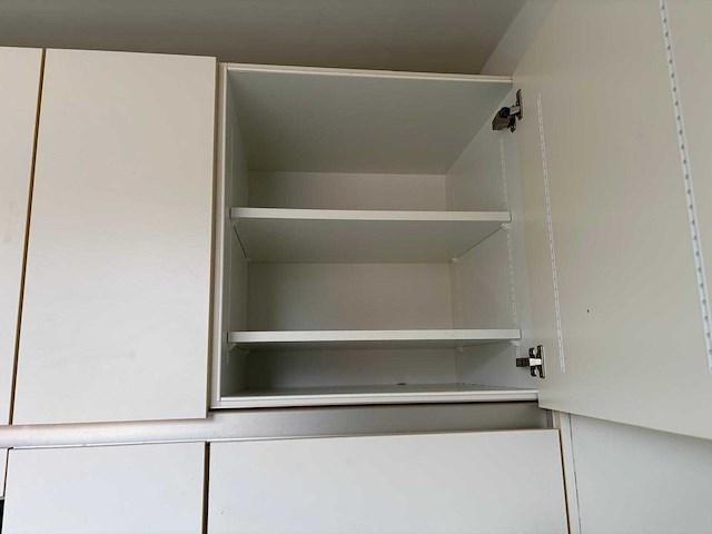 Siematic - keukenopstelling met apparatuur - afbeelding 17 van  19