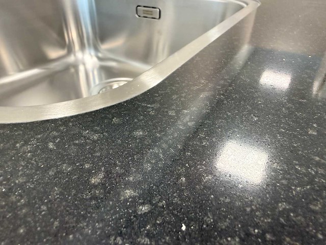 Siematic - showroomkeuken met apparatuur - afbeelding 10 van  18