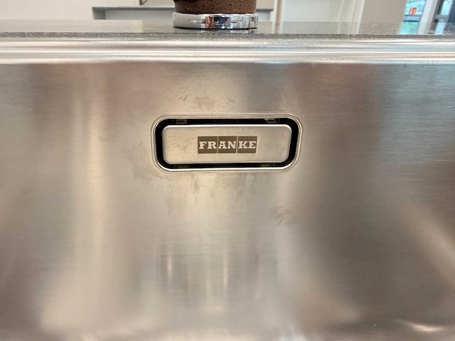 Siematic - showroomkeuken met apparatuur - afbeelding 18 van  18