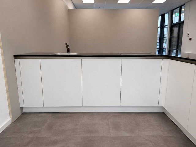 Siematic - showroomkeuken met apparatuur - afbeelding 11 van  18