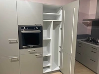 Siematic - showroomkeuken met bauknecht apparatuur - afbeelding 5 van  37