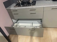 Siematic - showroomkeuken met bauknecht apparatuur - afbeelding 7 van  37