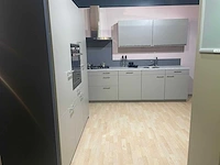 Siematic - showroomkeuken met bauknecht apparatuur
