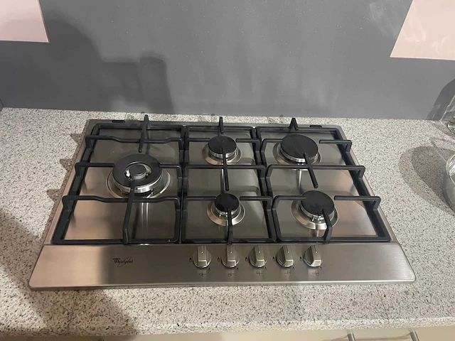 Siematic - showroomkeuken met bauknecht apparatuur - afbeelding 13 van  37