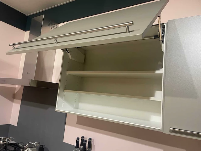 Siematic - showroomkeuken met bauknecht apparatuur - afbeelding 31 van  37