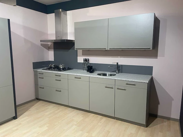 Siematic - showroomkeuken met bauknecht apparatuur - afbeelding 23 van  37