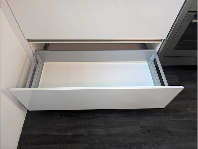 Siematic - showroomkeuken met pelgrim apparatuur - afbeelding 28 van  28