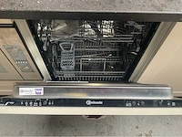 Siematic eiland showroomkeuken met kastenwand - afbeelding 5 van  15
