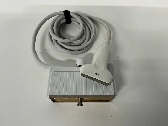 Siemens - 2017 - 12l4 - echo transducer - afbeelding 1 van  3