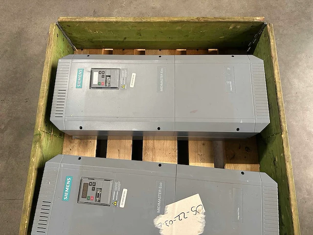 Siemens - 6se9523-0dg50 - frequentieregelaars 3x - afbeelding 3 van  5