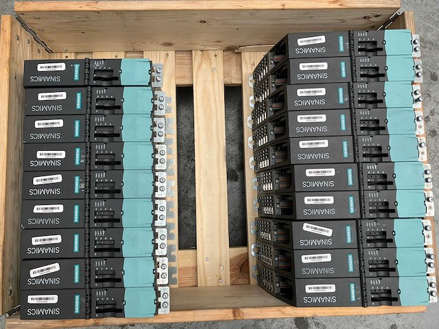 Siemens - 6sl3040-0ma00-0aa1 - electronics - 19x - sinamics control unit cu320 - afbeelding 2 van  3
