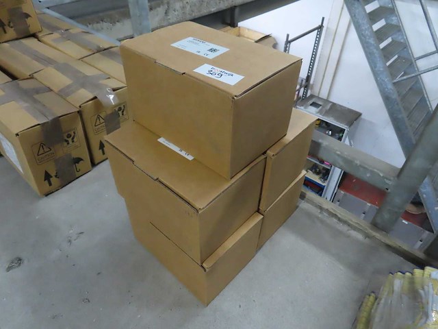 Siemens - aga56.9a27 - input module (5x) - afbeelding 1 van  2