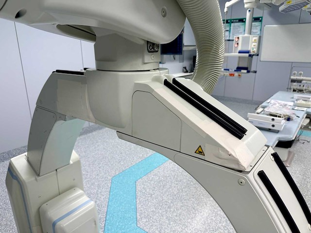 Siemens - artis zeego - robotic angiography system - 2010 - afbeelding 34 van  178