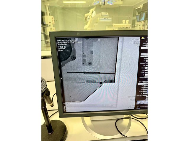 Siemens - artis zeego - robotic angiography system - 2010 - afbeelding 74 van  178