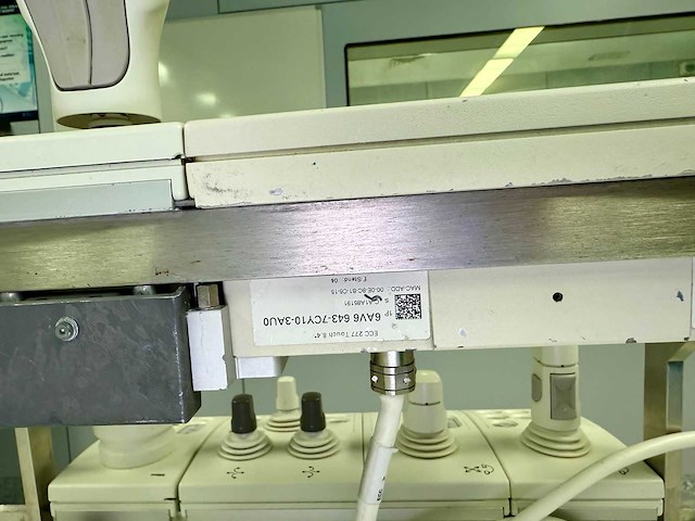 Siemens - artis zeego - robotic angiography system - 2010 - afbeelding 101 van  178