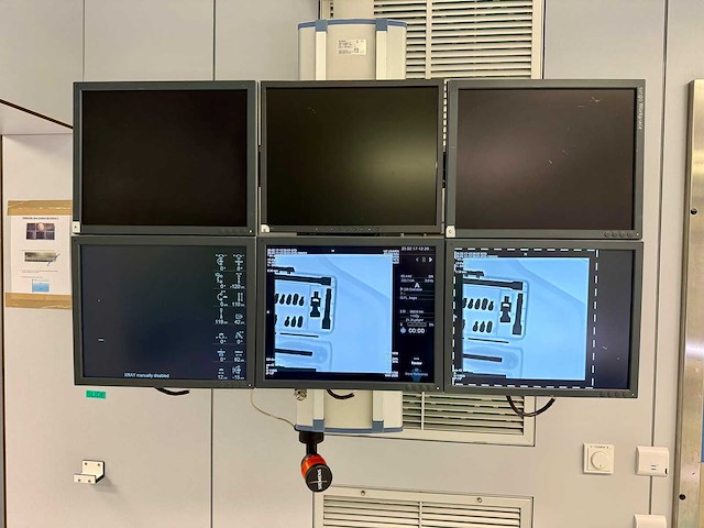 Siemens - artis zeego - robotic angiography system - 2010 - afbeelding 105 van  178
