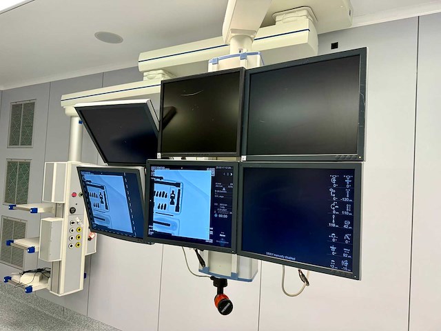 Siemens - artis zeego - robotic angiography system - 2010 - afbeelding 117 van  178