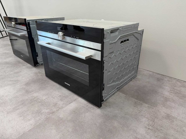 Siemens - cb635gbs1 - oven - afbeelding 1 van  1