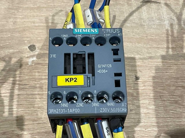 Siemens - elektrische onderdelen - afbeelding 4 van  13
