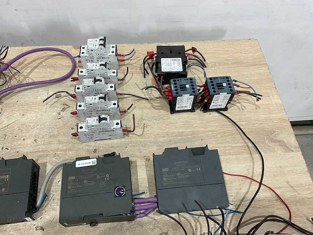 Siemens - elektrische onderdelen - afbeelding 5 van  8