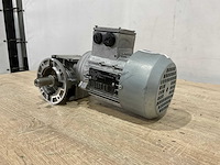 Siemens - ie2 - elektromotor - afbeelding 1 van  4