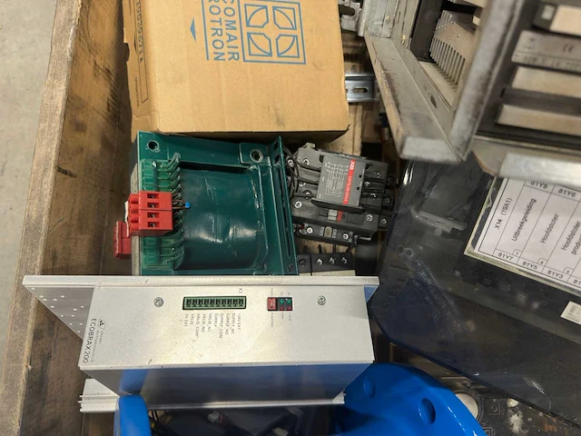Siemens - partij elektrische besturingen, schakelkastcomponenten & elektronica - afbeelding 7 van  12