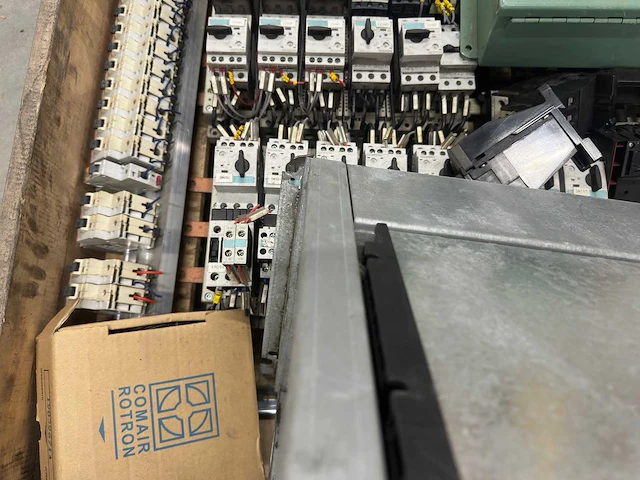 Siemens - partij elektrische besturingen, schakelkastcomponenten & elektronica - afbeelding 8 van  12