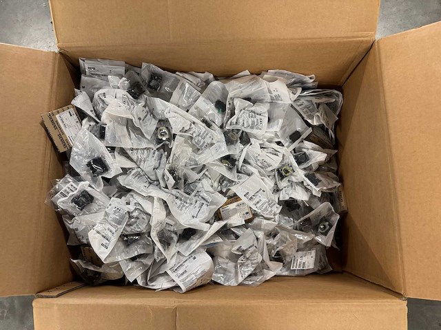 Siemens - partij industriële componenten & automatisering onderdelen - afbeelding 3 van  8