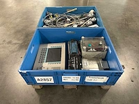 Siemens - partij industriële meet- & besturingscomponenten: siemens simatic mp270, sensoren/thermokoppels, dehncube modules en voedingen - afbeelding 1 van  12
