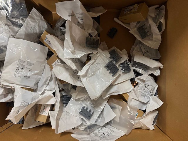 Siemens - partij schakelkastonderdelen - afbeelding 4 van  8