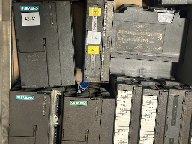 Siemens - partij simatic s7-300 plc-/i/o-modules, sitop voedingen & montagerails - afbeelding 13 van  15