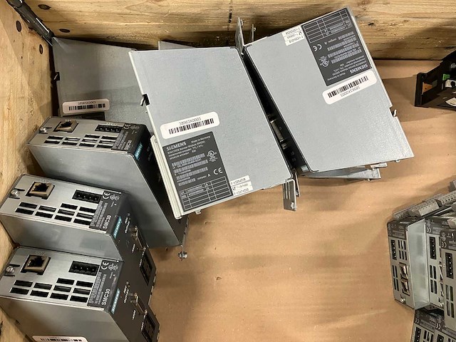 Siemens - partij sinamics componenten o.a terminal modules & sensor modules - afbeelding 3 van  7