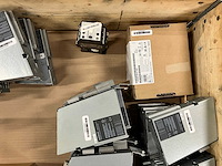 Siemens - partij sinamics componenten o.a terminal modules & sensor modules - afbeelding 4 van  7