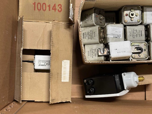 Siemens - partij zekeringen - afbeelding 7 van  10