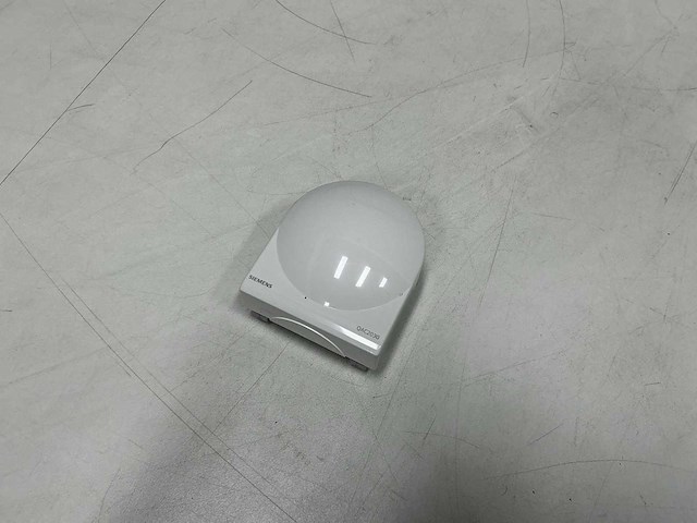 Siemens - qac2030 - buitentemperatuur sensor (12x) - afbeelding 1 van  11