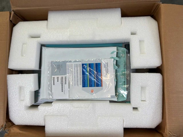 Siemens - simatic hmi ipc677c - panel pc - - afbeelding 8 van  8