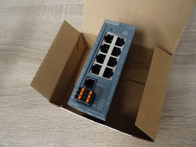 Siemens - simatic net scalance x xb208 - electrical switch module - afbeelding 1 van  4