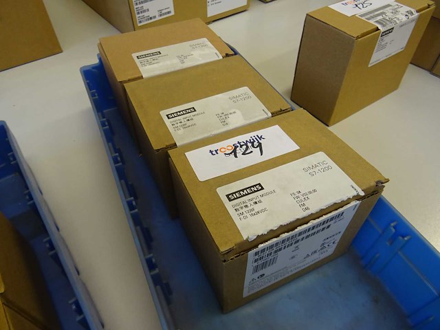 Siemens - simatic s7-1200 - output module (3x) - afbeelding 1 van  2