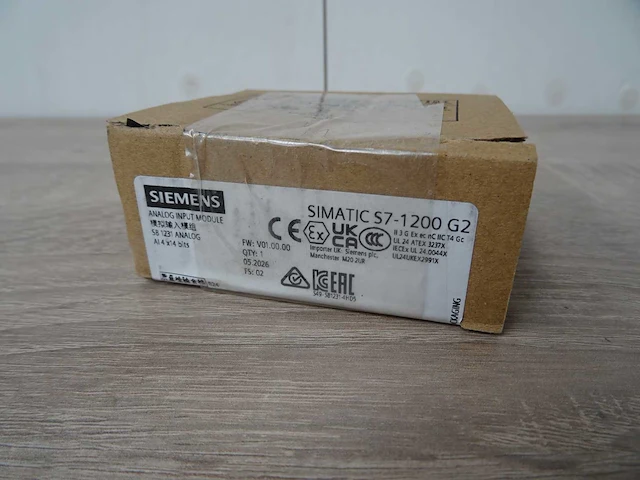 Siemens - simatic s7-1200 g2 - 1p6es7231-4hd50-0xb0 - analog input module - afbeelding 2 van  2