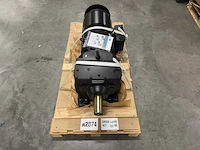 Siemens - simogear industriële motorreductor / gearmotor 22 kw 2kj3111-1kn21-9ak1