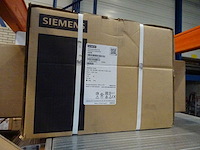 Siemens - sinamics g120x - 6sl3230-3ye12-0af0 - frequentieregelaar - afbeelding 2 van  3