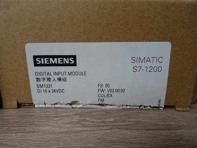 Siemens - sm1221 di 16x24vdc - 1p6es7221-1bh32-0xb0 - digitale input module (17x) - afbeelding 3 van  4