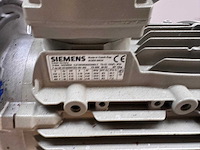 Siemens - vacuüm - olie-gesmeerd - pomp - afbeelding 2 van  9